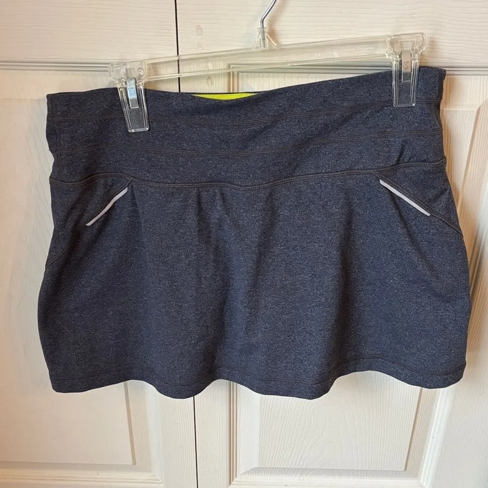 Athleta Dark blue gray skort sporty Athletic active women’s medium GUC